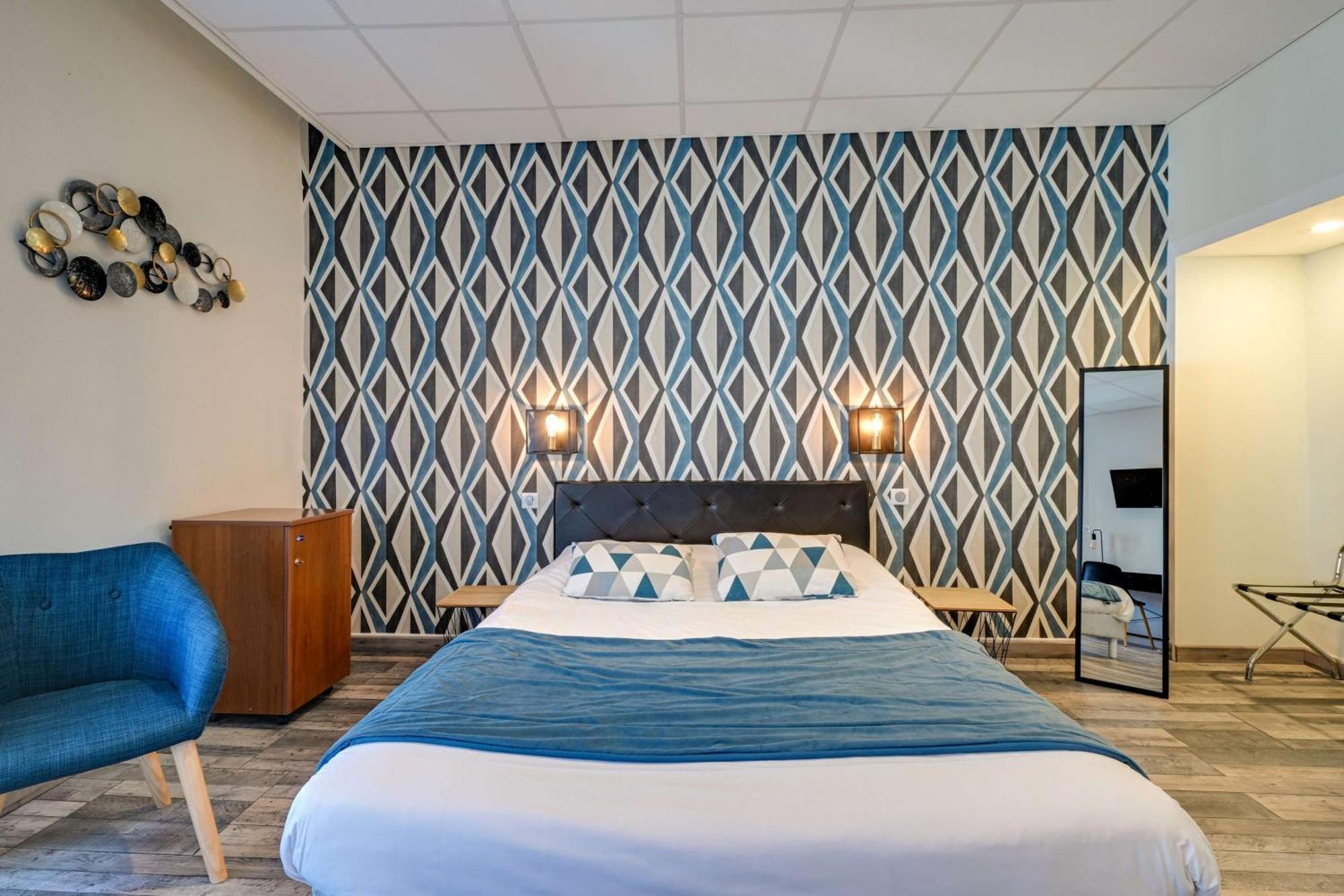 Brit Hotel Roanne - Le Grand Hotel Ngoại thất bức ảnh