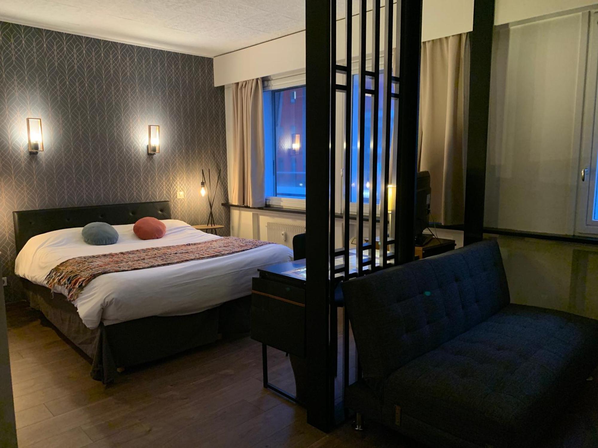 Brit Hotel Roanne - Le Grand Hotel Ngoại thất bức ảnh