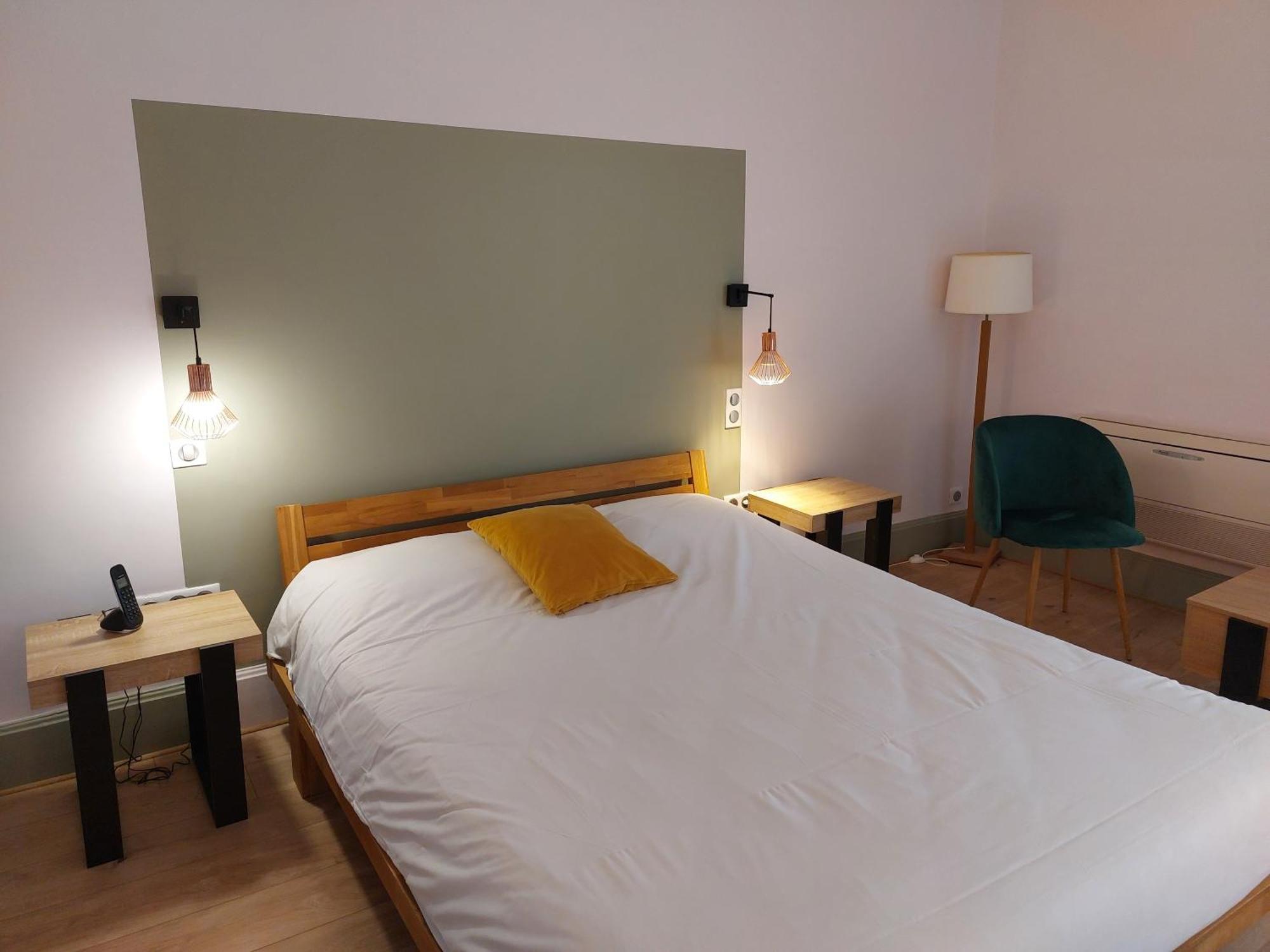 Brit Hotel Roanne - Le Grand Hotel Ngoại thất bức ảnh